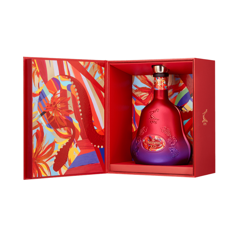 Hennessy XO Cognac Lunar New Year Shuting Qiu Edition