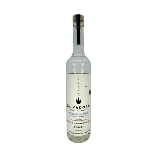 Salvadores B£falo Mezcal Artesanal