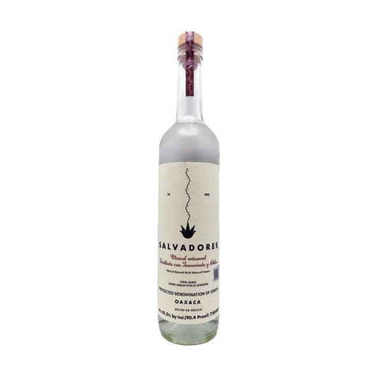 Salvadores Tamarindo y Chiles Mezcal Artesanal